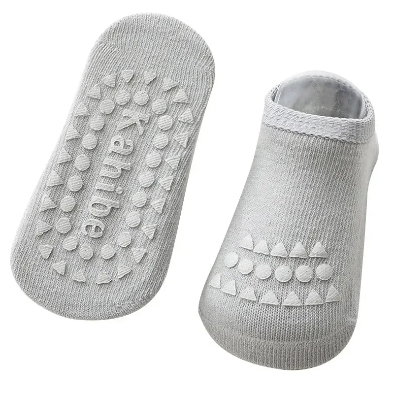 Soft Cotton Baby Crawling Knee Pads with Non-Slip Socks